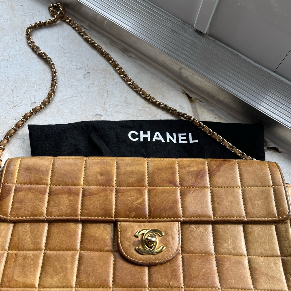 Chanel bag authentic w dust bag